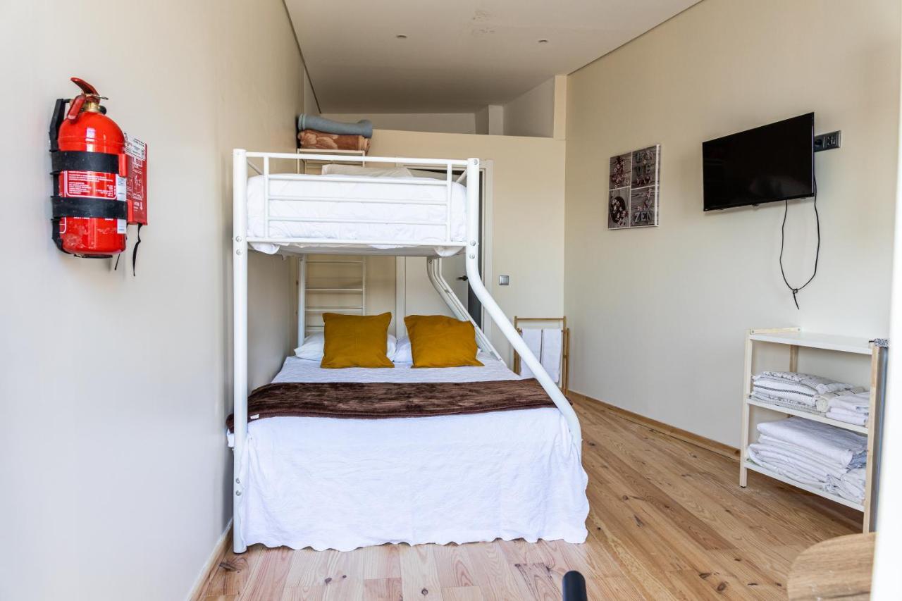Ferienwohnung House On A Rustic Island At Campanha Trainstation Porto Exterior foto